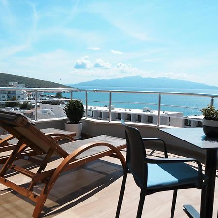 Hotel Blue Sky Sarande Exterior photo