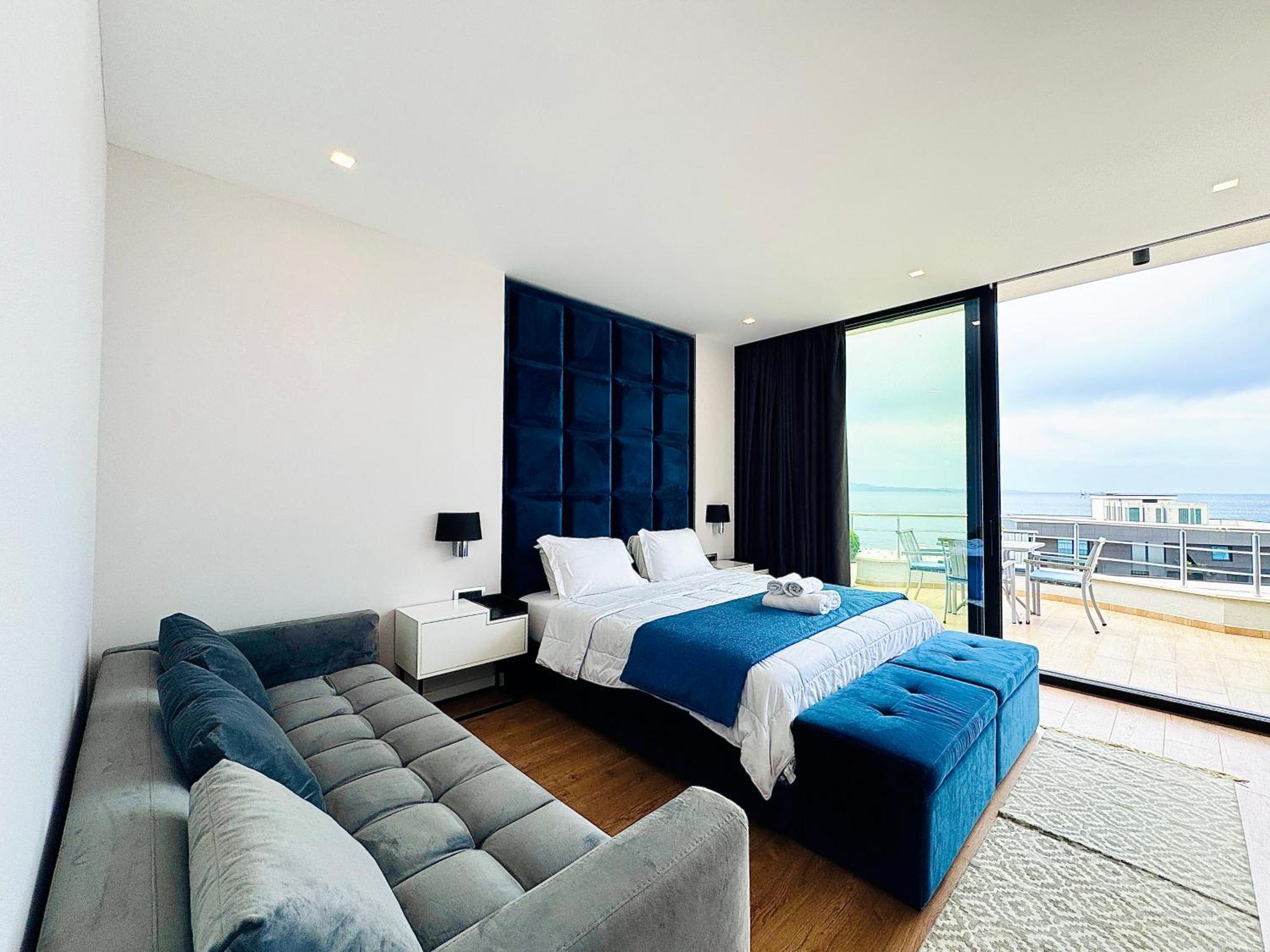 Hotel Blue Sky Sarande Exterior photo